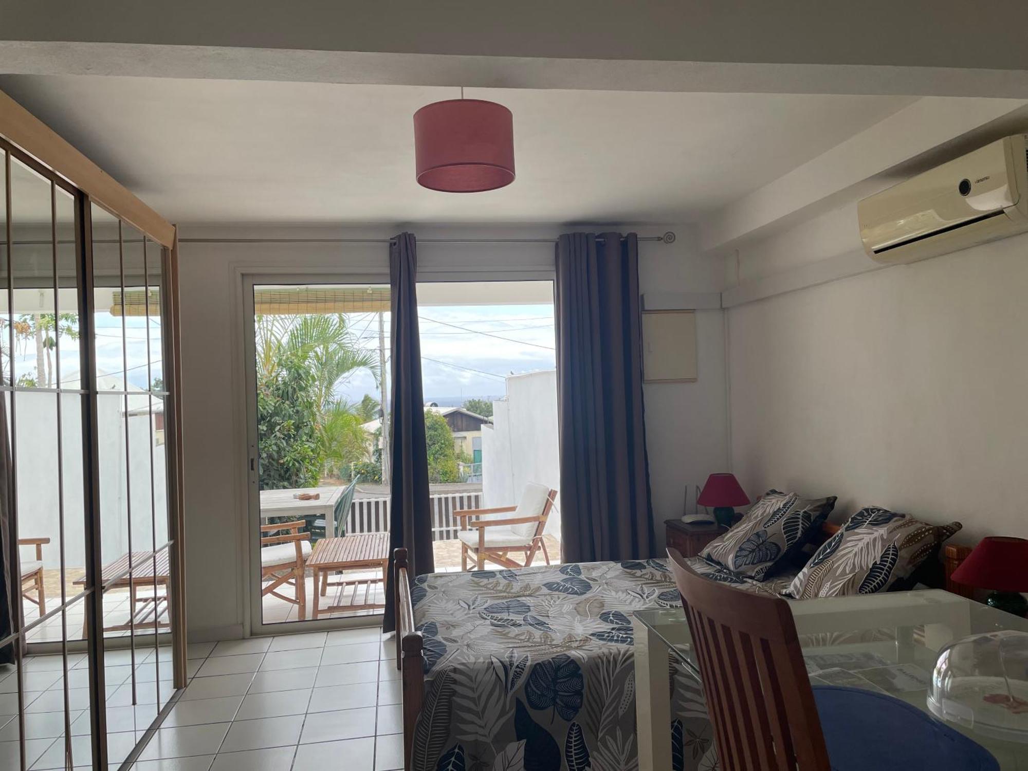 Studio 40M2 Saint Gilles Les Bains Luaran gambar